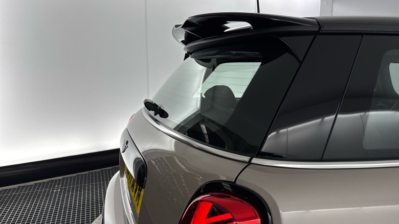 MINI Hatchback 2.0 Cooper S Sport 3dr Auto Petrol Hatchback